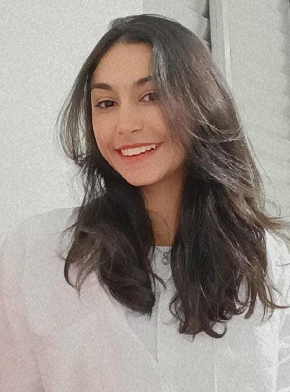 Nicole Carvalho